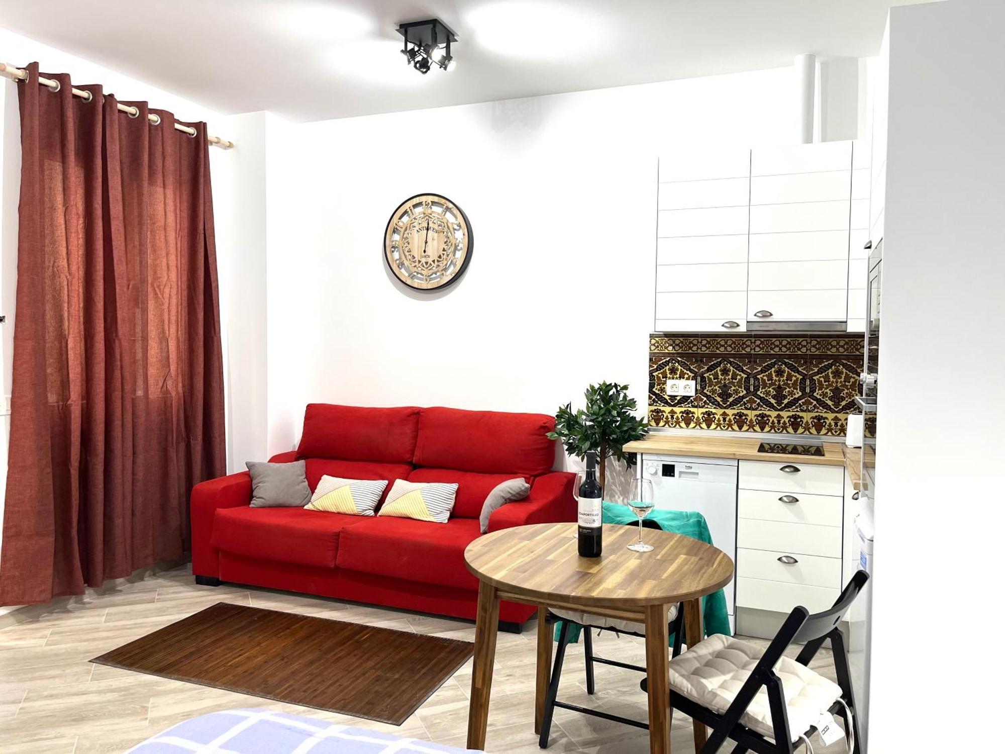 Malasana 51, New Art Apartment, Breakfast Included, Historic Center, Quite Neighborhood, Ml Μάλαγα Εξωτερικό φωτογραφία